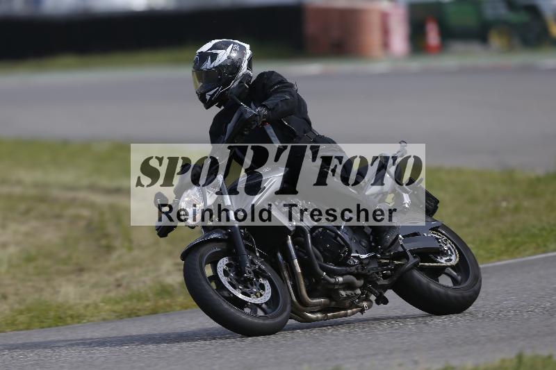 /Archiv-2024/17 01.05.2024 Speer Racing ADR/Schnuppertraining